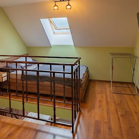 Alpine Retreat Maisonette * バンスコ