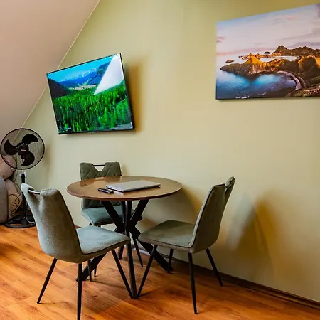 Alpine Retreat Maisonette Apartman