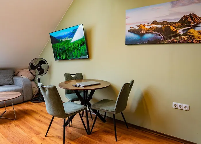 Alpine Retreat Maisonette Apartament